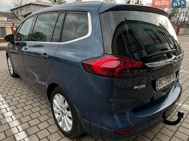 Синий Опель Zafira Tourer, объемом двигателя 1.6 л и пробегом 298 тыс. км за 10700 $, фото 4 на Automoto.ua