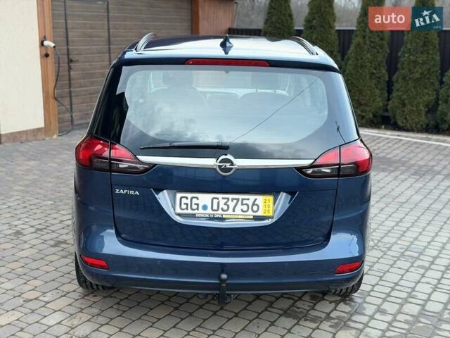 Синій Опель Zafira Tourer, об'ємом двигуна 1.6 л та пробігом 338 тис. км за 12300 $, фото 14 на Automoto.ua