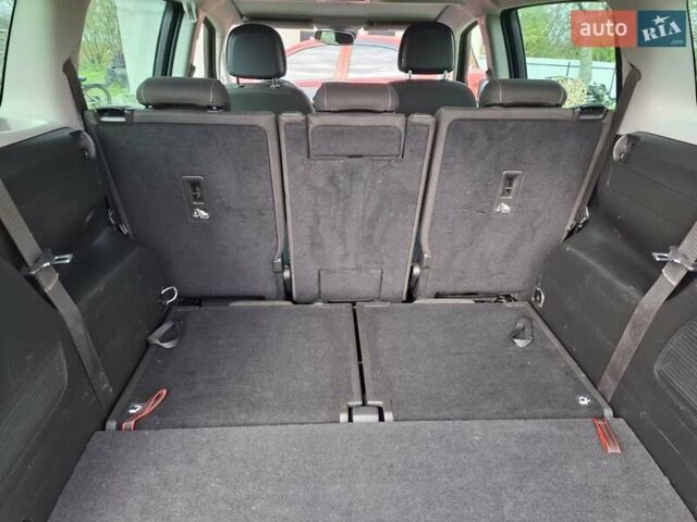 Опель Zafira Tourer 2014 в Тернополе на Automoto.ua Зеленый Опель Zafira Tourer, объемом двигателя 1.6 л и пробегом 245 тыс. км за 10500 $, фото 34 на Automoto.ua