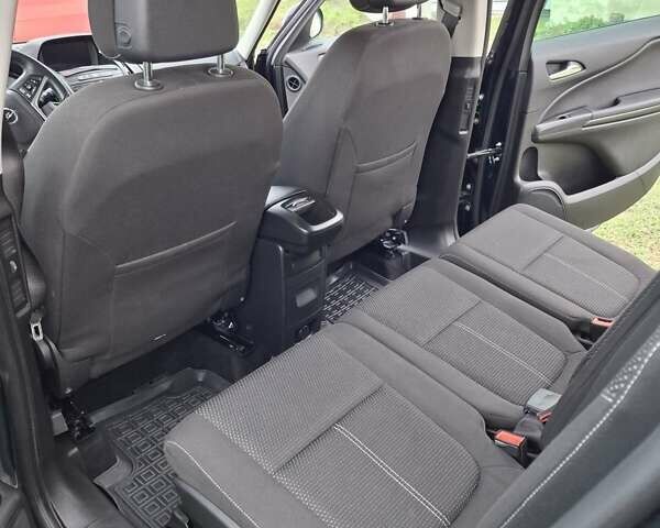 Опель Zafira Tourer 2014 в Тернополе на Automoto.ua Зеленый Опель Zafira Tourer, объемом двигателя 1.6 л и пробегом 245 тыс. км за 10500 $, фото 14 на Automoto.ua