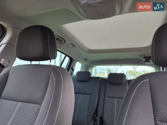 Опель Zafira Tourer 2014 в Тернополе на Automoto.ua Зеленый Опель Zafira Tourer, объемом двигателя 1.6 л и пробегом 245 тыс. км за 10500 $, фото 22 на Automoto.ua