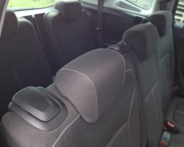 Опель Zafira Tourer 2014 в Тернополе на Automoto.ua Зеленый Опель Zafira Tourer, объемом двигателя 1.6 л и пробегом 245 тыс. км за 10500 $, фото 24 на Automoto.ua