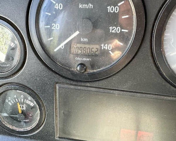 Белый Отокар Султан, объемом двигателя 4.8 л и пробегом 1 тыс. км за 13000 $, фото 6 на Automoto.ua