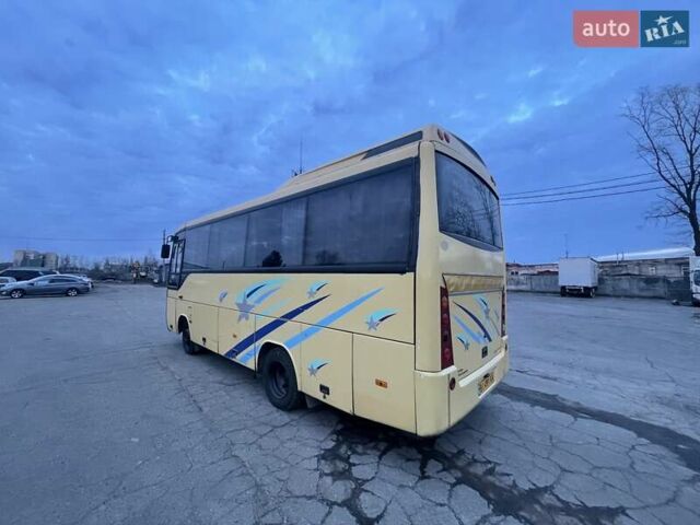 Желтый Отокар Султан, объемом двигателя 4.8 л и пробегом 500 тыс. км за 10000 $, фото 16 на Automoto.ua
