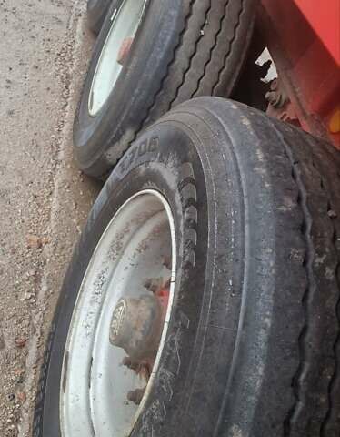 Красный Ова 390k911, объемом двигателя 0 л и пробегом 500 тыс. км за 14200 $, фото 2 на Automoto.ua