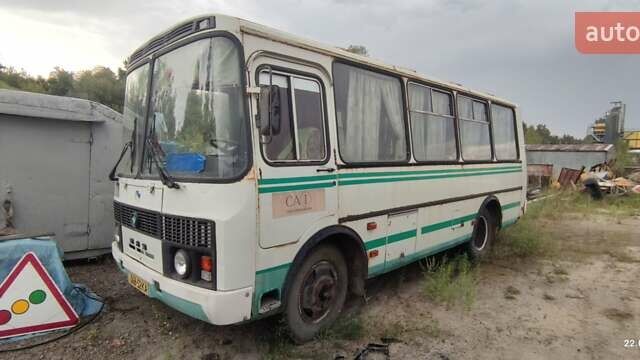 Белый ПАЗ 3205, объемом двигателя 0 л и пробегом 160 тыс. км за 2800 $, фото 2 на Automoto.ua