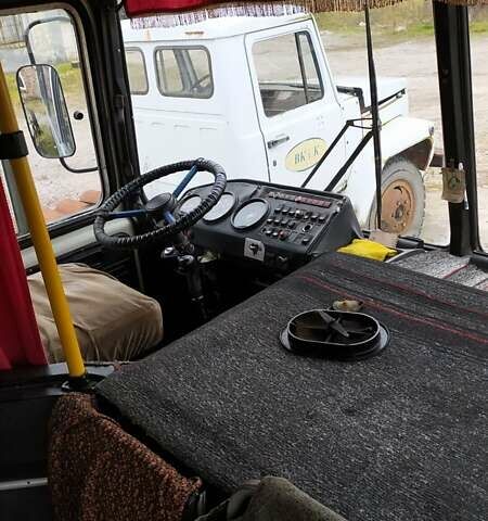 Білий ПАЗ 3205, об'ємом двигуна 0 л та пробігом 6 тис. км за 3400 $, фото 6 на Automoto.ua