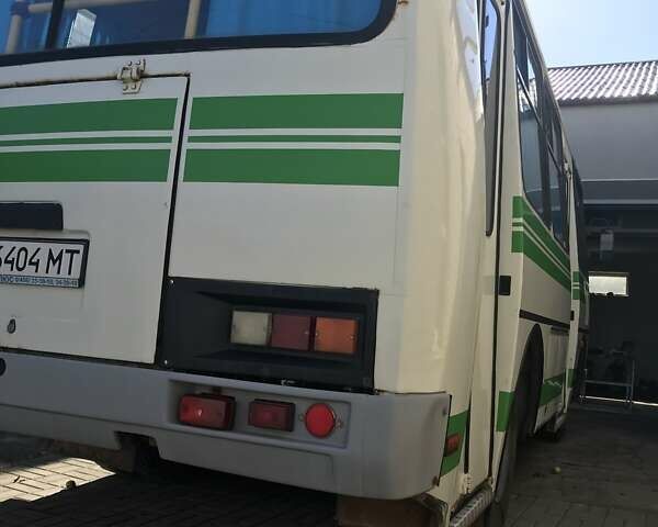 Білий ПАЗ 3205, об'ємом двигуна 4.67 л та пробігом 300 тис. км за 14000 $, фото 5 на Automoto.ua