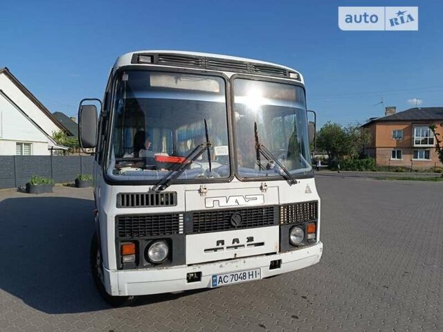 Білий ПАЗ 3205, об'ємом двигуна 3.97 л та пробігом 20 тис. км за 8500 $, фото 1 на Automoto.ua