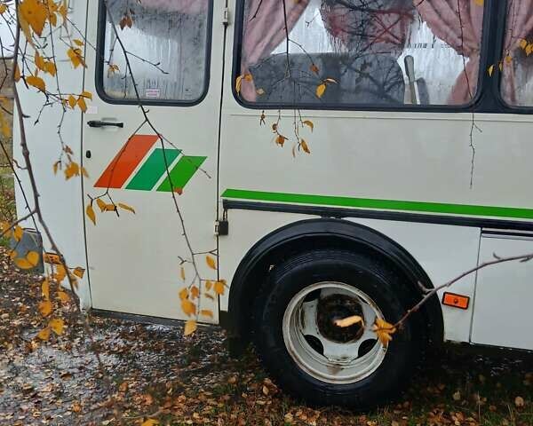 ПАЗ 3205 2012 в Лебедине на Automoto.ua Белый ПАЗ 3205, объемом двигателя 4.75 л и пробегом 1 тыс. км за 6500 $, фото 10 на Automoto.ua