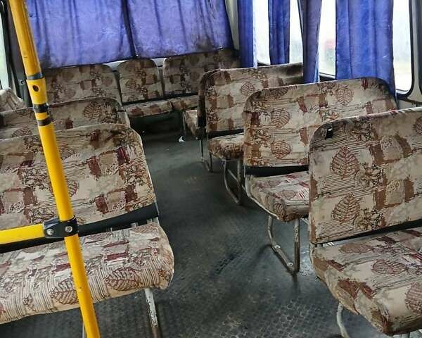 Зелений ПАЗ 3205, об'ємом двигуна 4.75 л та пробігом 111 тис. км за 6100 $, фото 11 на Automoto.ua