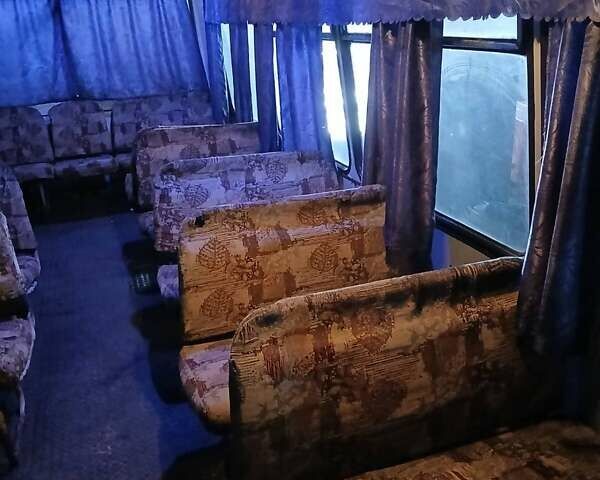Зелений ПАЗ 3205, об'ємом двигуна 4.75 л та пробігом 111 тис. км за 6100 $, фото 5 на Automoto.ua