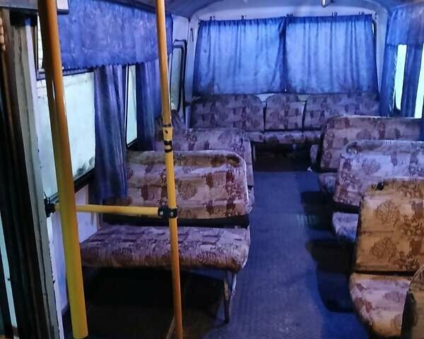 Зелений ПАЗ 3205, об'ємом двигуна 4.75 л та пробігом 111 тис. км за 6100 $, фото 6 на Automoto.ua