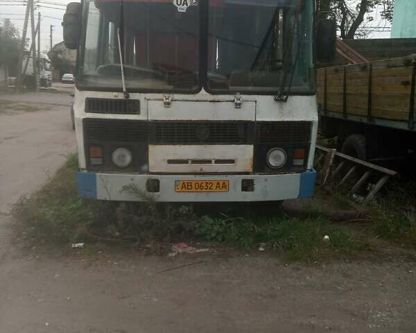 Белый ПАЗ 32051, объемом двигателя 4.3 л и пробегом 500 тыс. км за 1600 $, фото 2 на Automoto.ua