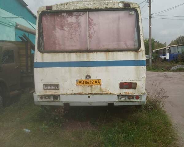 Белый ПАЗ 32051, объемом двигателя 4.3 л и пробегом 500 тыс. км за 1600 $, фото 3 на Automoto.ua