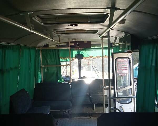 Білий ПАЗ 32051, об'ємом двигуна 4.3 л та пробігом 4 тис. км за 965 $, фото 8 на Automoto.ua
