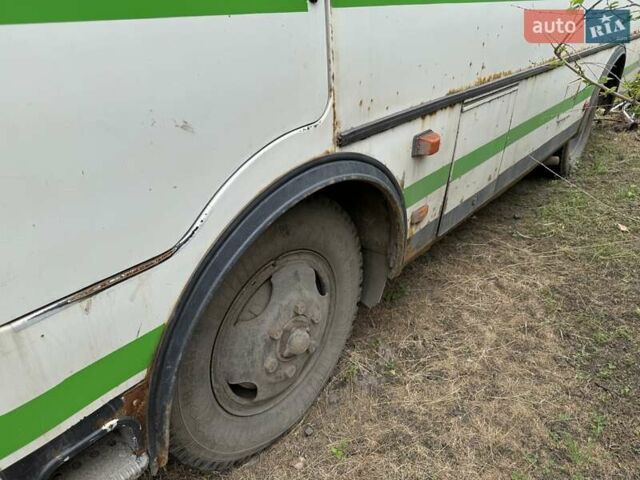 Білий ПАЗ 32051, об'ємом двигуна 4.75 л та пробігом 1000 тис. км за 5800 $, фото 14 на Automoto.ua