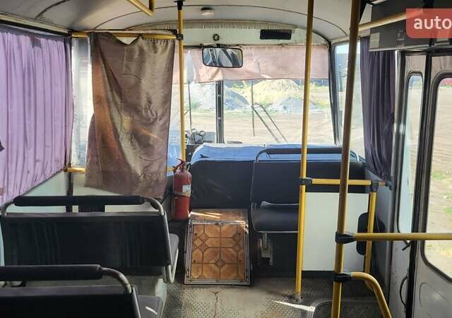 Белый ПАЗ 32054, объемом двигателя 4.75 л и пробегом 141 тыс. км за 3000 $, фото 7 на Automoto.ua