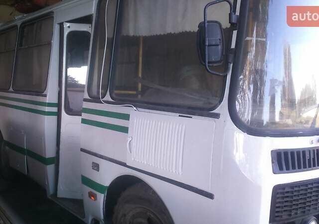 Белый ПАЗ 32054, объемом двигателя 4.67 л и пробегом 78 тыс. км за 3500 $, фото 11 на Automoto.ua