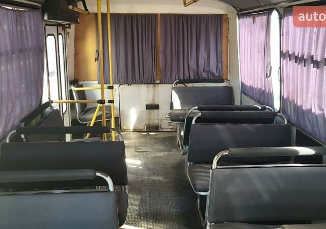 Белый ПАЗ 32054, объемом двигателя 4.75 л и пробегом 141 тыс. км за 3000 $, фото 8 на Automoto.ua