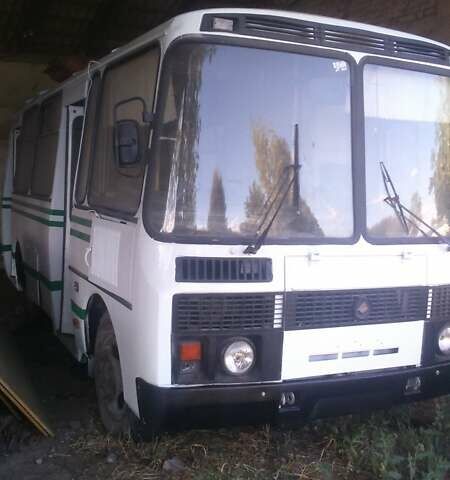 Белый ПАЗ 32054, объемом двигателя 4.67 л и пробегом 78 тыс. км за 3500 $, фото 2 на Automoto.ua