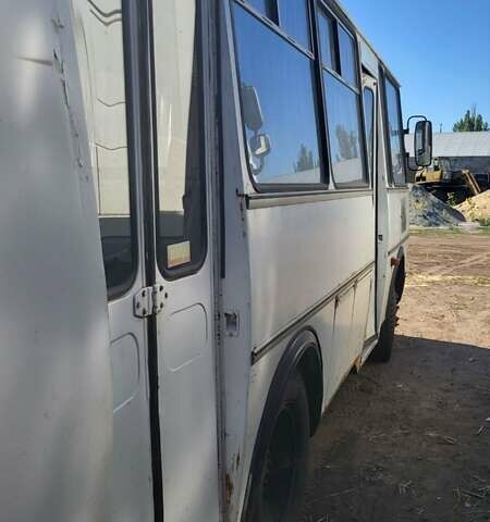Белый ПАЗ 32054, объемом двигателя 4.75 л и пробегом 141 тыс. км за 3000 $, фото 1 на Automoto.ua