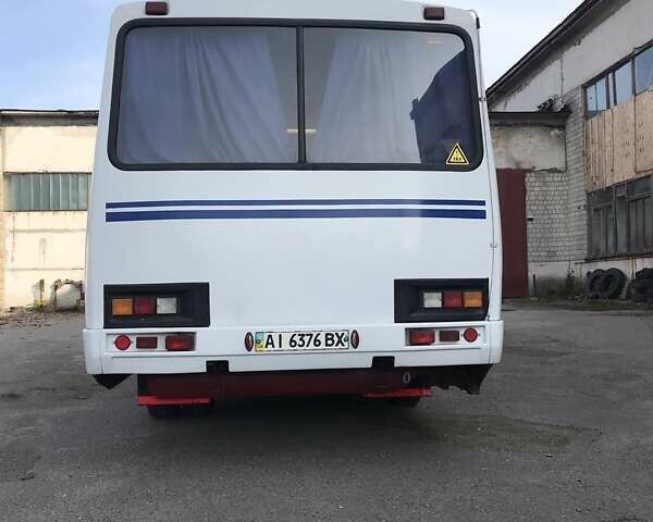 Белый ПАЗ 32054, объемом двигателя 4.7 л и пробегом 63 тыс. км за 7000 $, фото 4 на Automoto.ua