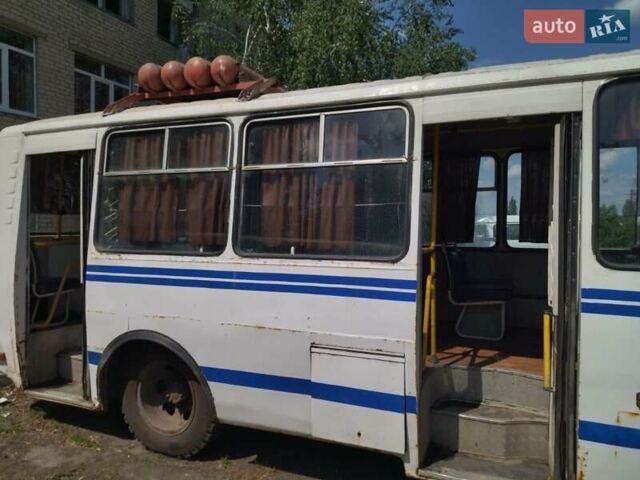 Белый ПАЗ 32054, объемом двигателя 0 л и пробегом 270 тыс. км за 2500 $, фото 2 на Automoto.ua