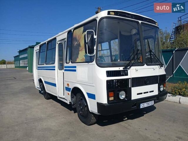 Белый ПАЗ 32054, объемом двигателя 4.67 л и пробегом 30 тыс. км за 11500 $, фото 2 на Automoto.ua