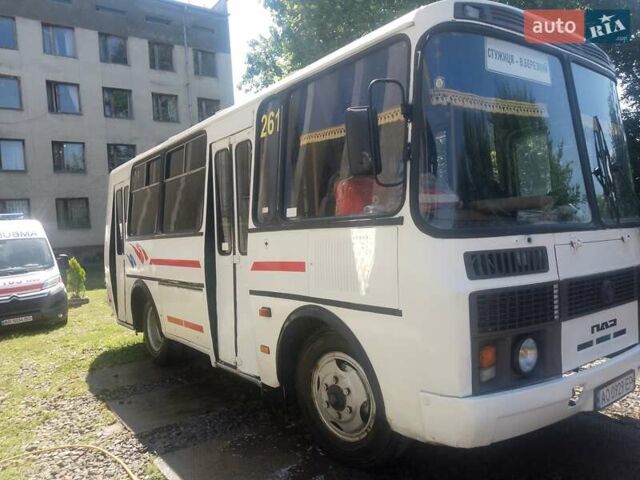 Білий ПАЗ 32054, об'ємом двигуна 4.75 л та пробігом 500 тис. км за 4300 $, фото 2 на Automoto.ua