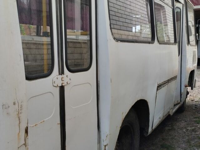 ПАЗ 3302, об'ємом двигуна 2.3 л та пробігом 0 тис. км за 1500 $, фото 4 на Automoto.ua
