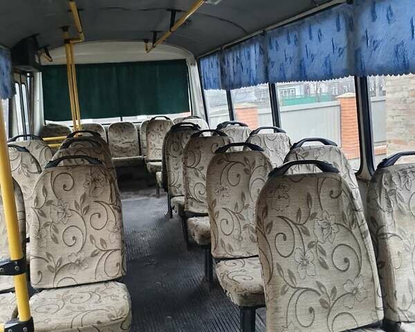 Белый ПАЗ 4234, объемом двигателя 2.4 л и пробегом 78 тыс. км за 8000 $, фото 3 на Automoto.ua