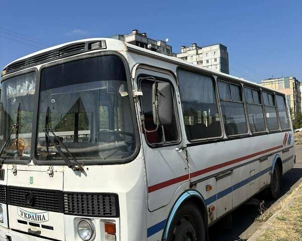 Білий ПАЗ 4234, об'ємом двигуна 5.96 л та пробігом 300 тис. км за 9000 $, фото 3 на Automoto.ua