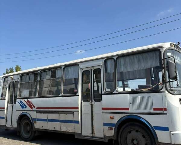 Білий ПАЗ 4234, об'ємом двигуна 5.96 л та пробігом 300 тис. км за 9000 $, фото 2 на Automoto.ua
