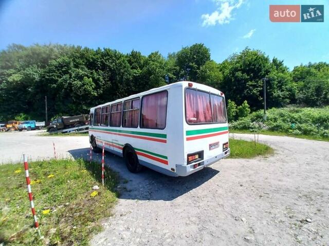 Білий ПАЗ 4234, об'ємом двигуна 4.75 л та пробігом 450 тис. км за 4500 $, фото 4 на Automoto.ua