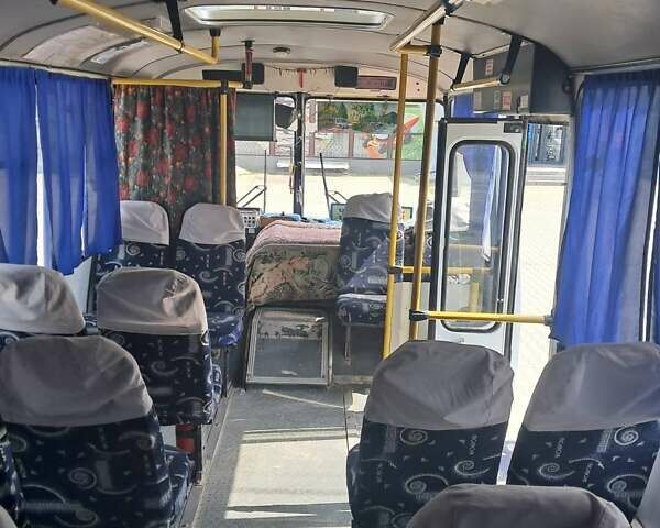 Білий ПАЗ 4234, об'ємом двигуна 4.75 л та пробігом 205 тис. км за 8000 $, фото 10 на Automoto.ua