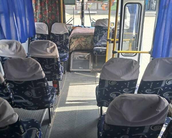 Білий ПАЗ 4234, об'ємом двигуна 4.75 л та пробігом 205 тис. км за 8000 $, фото 6 на Automoto.ua