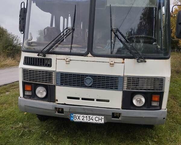 Белый ПАЗ 4234, объемом двигателя 4.75 л и пробегом 300 тыс. км за 4500 $, фото 6 на Automoto.ua
