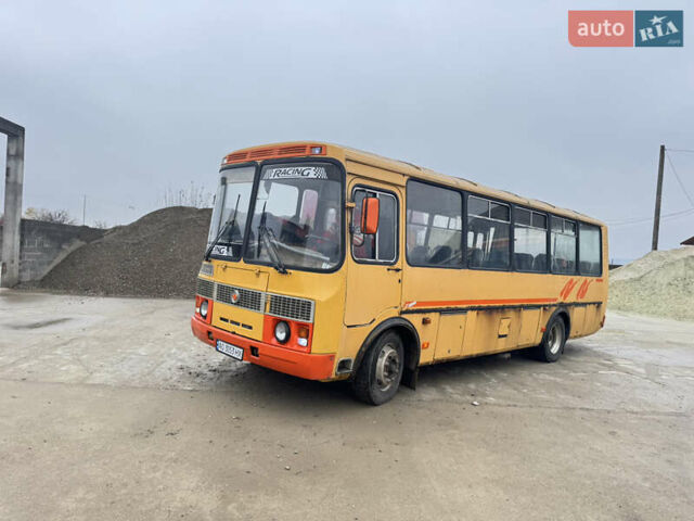 Желтый ПАЗ 4234, объемом двигателя 4.75 л и пробегом 1000 тыс. км за 5999 $, фото 1 на Automoto.ua