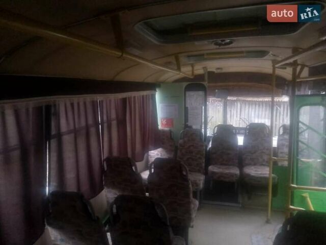 Зеленый ПАЗ 4234, объемом двигателя 4.75 л и пробегом 500 тыс. км за 3000 $, фото 4 на Automoto.ua