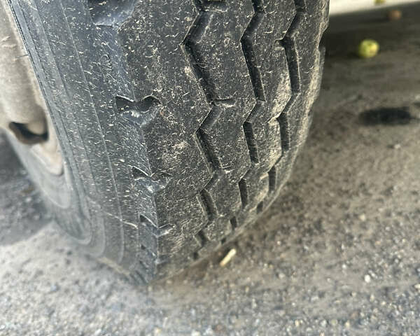 Зеленый ПАЗ 4234, объемом двигателя 4.75 л и пробегом 500 тыс. км за 8700 $, фото 10 на Automoto.ua