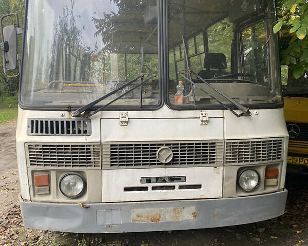 ПАЗ ПАЗ, об'ємом двигуна 0 л та пробігом 600 тис. км за 2200 $, фото 1 на Automoto.ua
