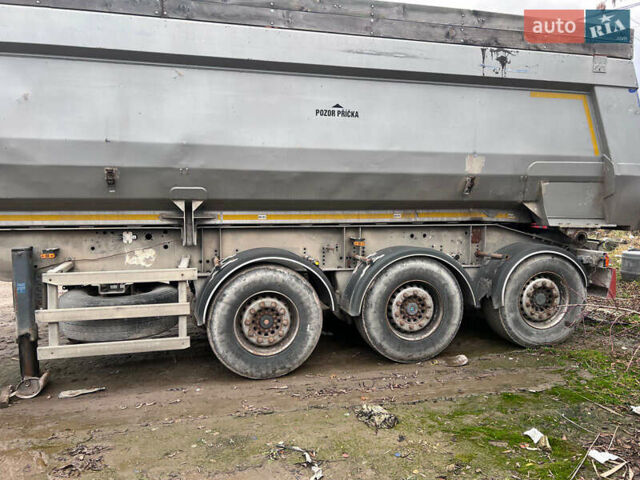 Сірий Панав НС, об'ємом двигуна 0 л та пробігом 100 тис. км за 13000 $, фото 1 на Automoto.ua