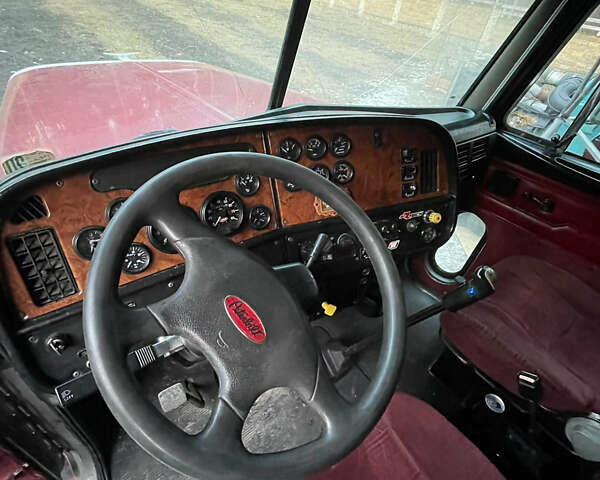 Червоний Петербілт 357, об'ємом двигуна 12 л та пробігом 570 тис. км за 15000 $, фото 6 на Automoto.ua