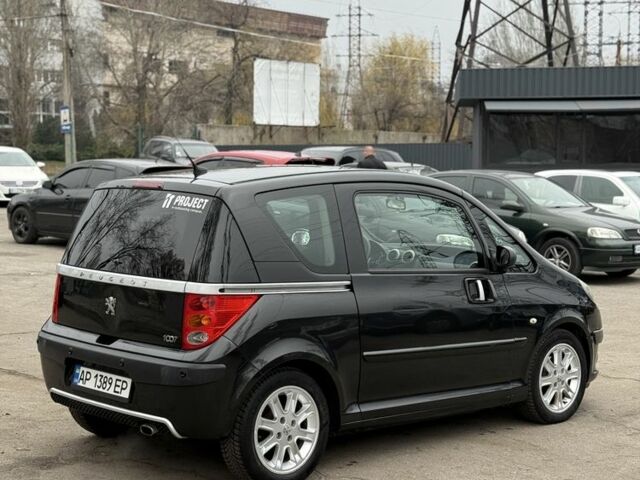 Чорний Пежо 1007, об'ємом двигуна 1.4 л та пробігом 200 тис. км за 3600 $, фото 4 на Automoto.ua