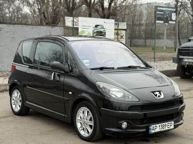 Чорний Пежо 1007, об'ємом двигуна 1.4 л та пробігом 200 тис. км за 3600 $, фото 2 на Automoto.ua