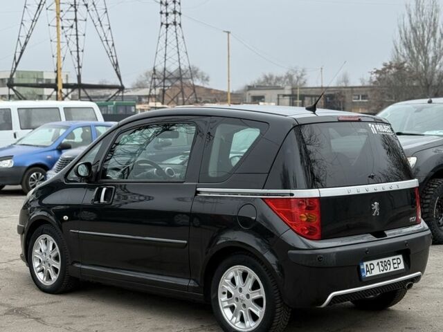 Чорний Пежо 1007, об'ємом двигуна 1.4 л та пробігом 200 тис. км за 3600 $, фото 3 на Automoto.ua