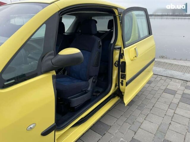 Пежо 1007, объемом двигателя 1.4 л и пробегом 160 тыс. км за 4800 $, фото 14 на Automoto.ua