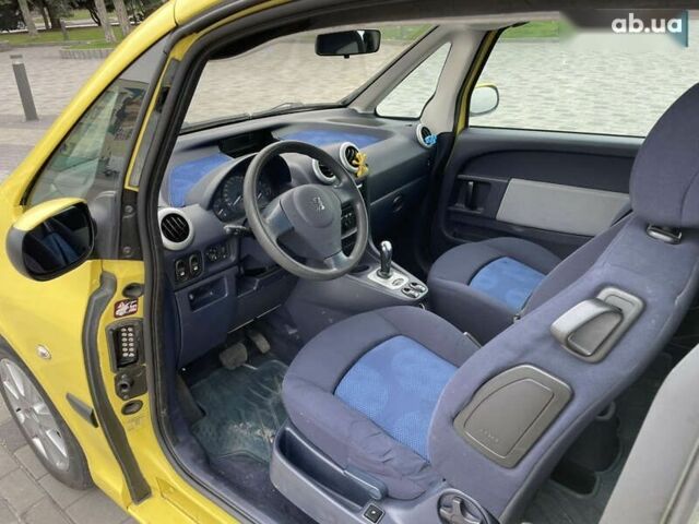 Пежо 1007, объемом двигателя 1.4 л и пробегом 160 тыс. км за 4800 $, фото 12 на Automoto.ua