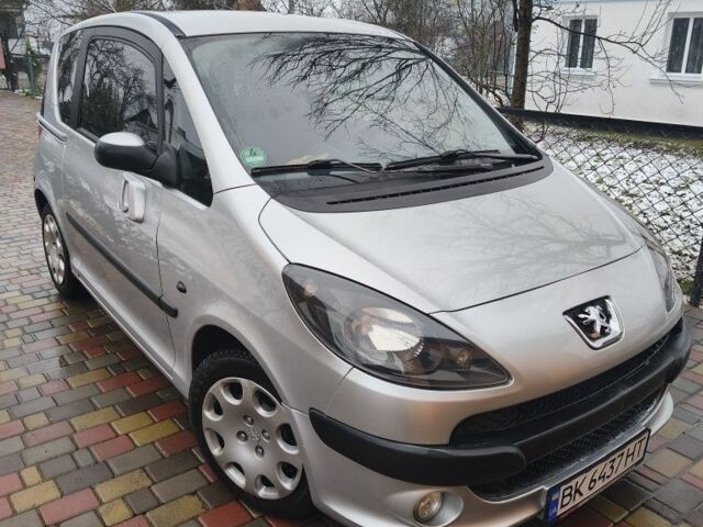 Серый Пежо 1007, объемом двигателя 1.6 л и пробегом 140 тыс. км за 4700 $, фото 8 на Automoto.ua